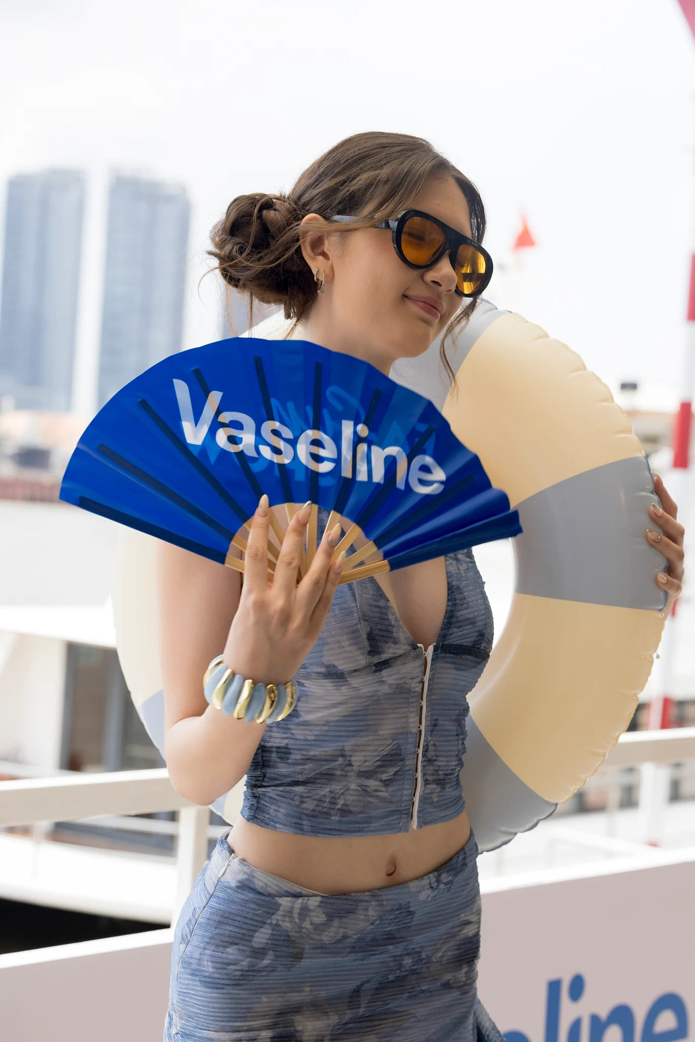 Vaseline - Photo 15